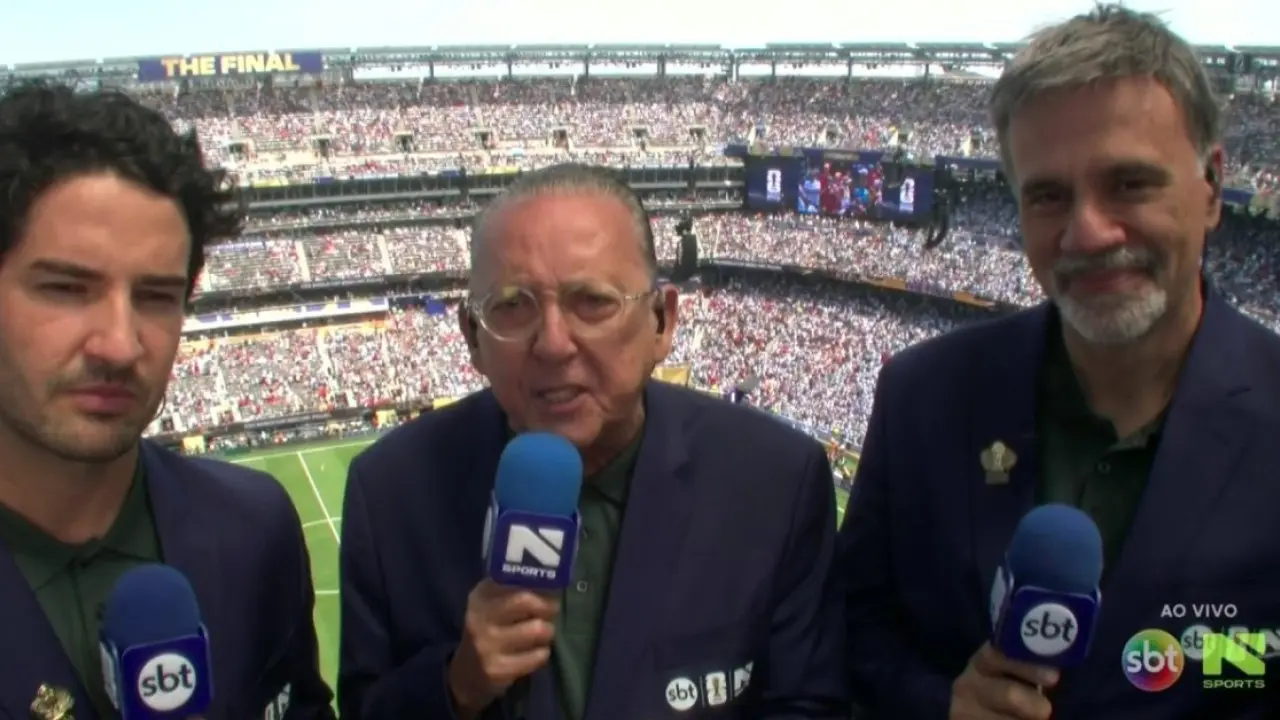 Galvão Bueno na transmissão da Copa pelo SBT e NSports