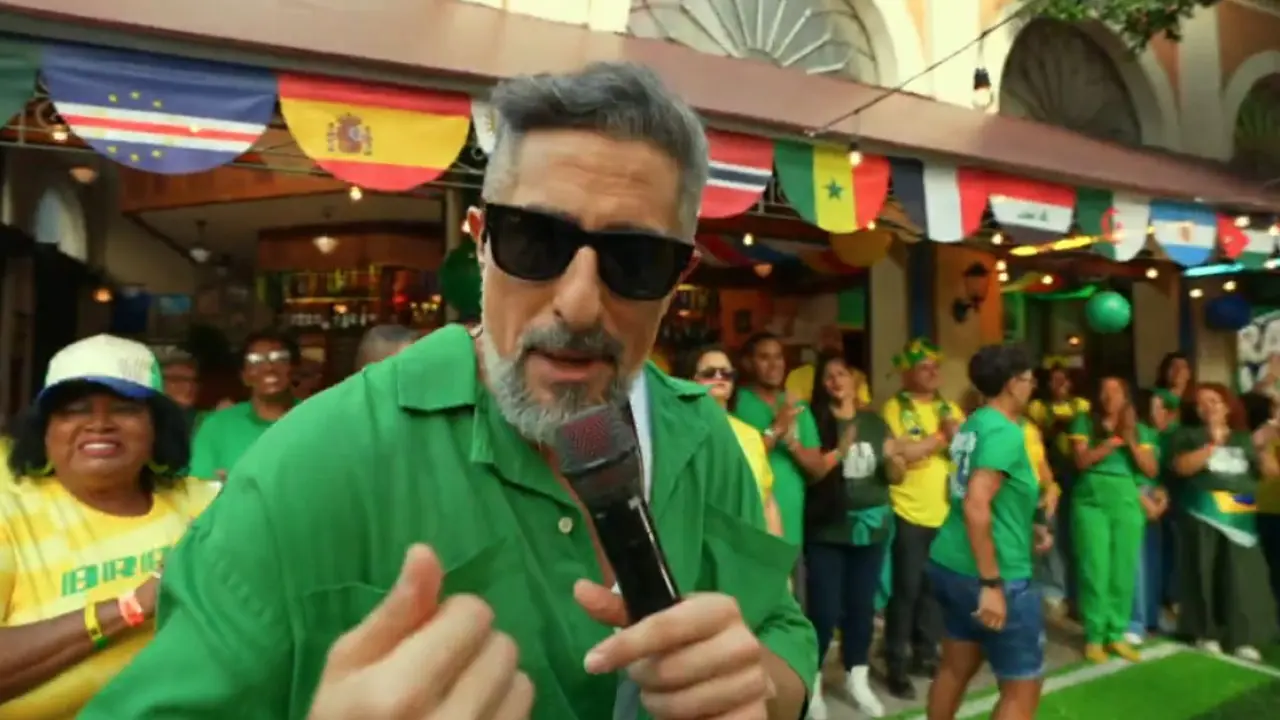 Marcos Mion apresenta o Caldeirão com Mion