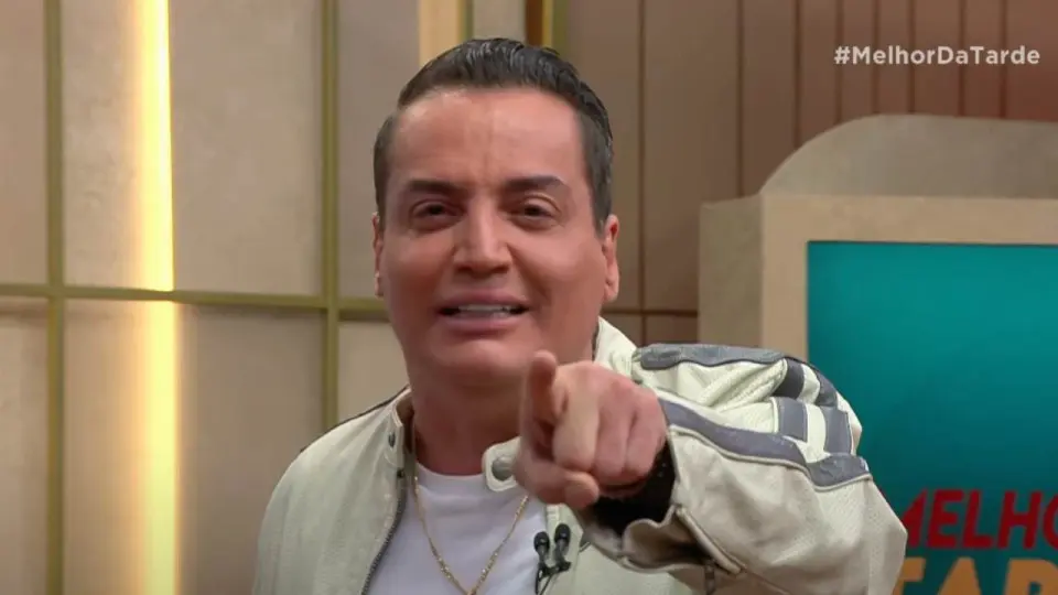 Band define programa de Leo Dias com documentários sobre celebridades