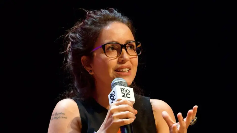 Manuela Dias atribui alta do Ibope de Vale Tudo às mudanças no remake