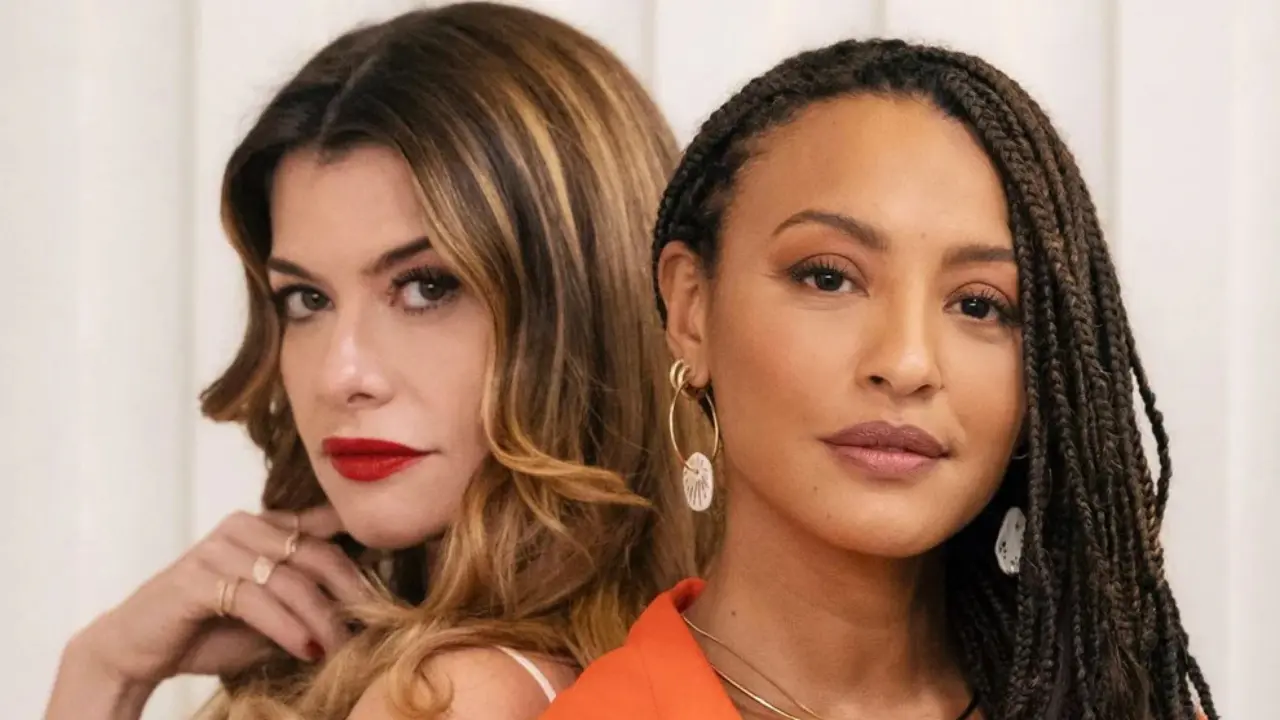 Vanessa (Alinne Moraes) e Bela(Sheron Menezzes)