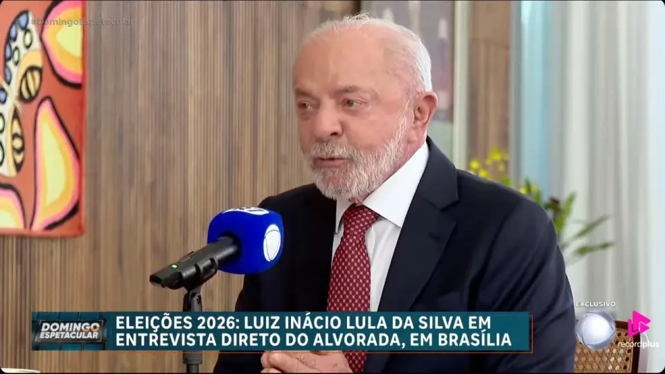 Record fica em 3º com entrevista de Lula no Domingo Espetacular