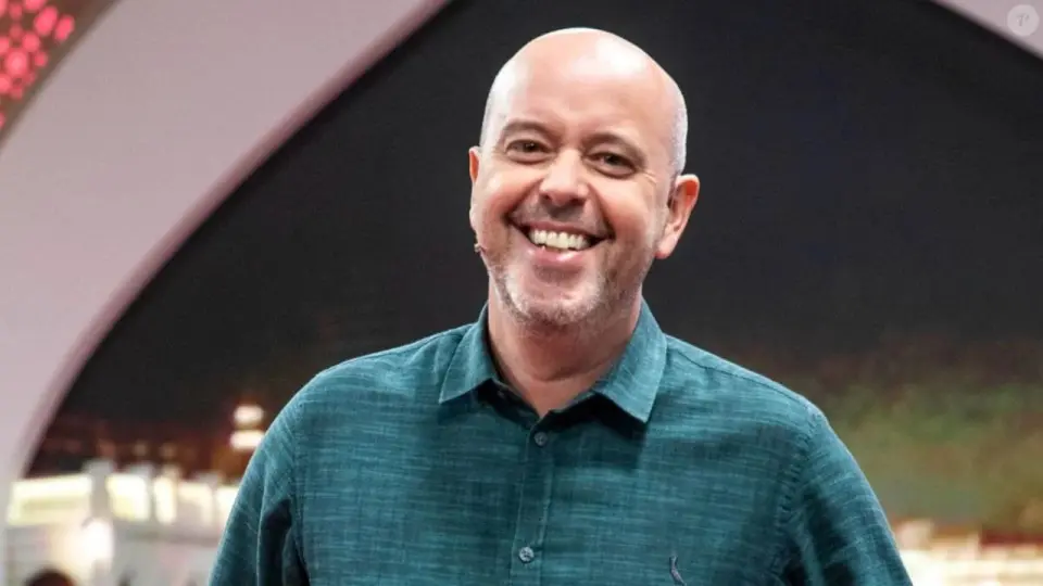 Alex Escobar atualiza estado de saúde após retirada de tumor no timo