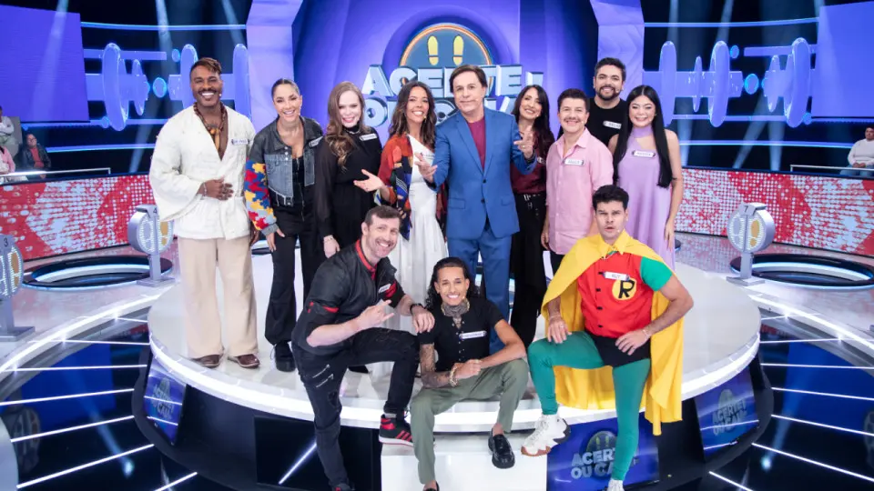 Fred Nicácio e Paulinha Leite disputam o Acerte ou Caia! na Record