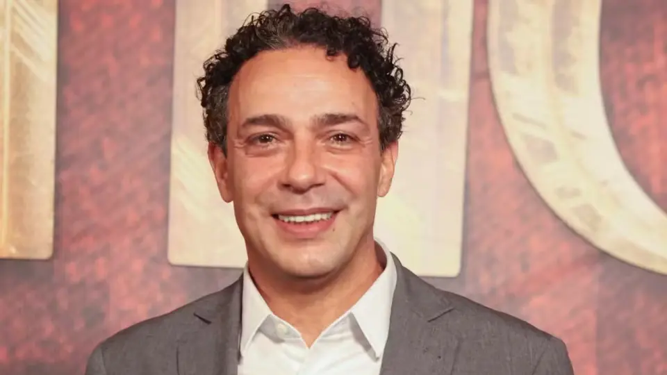 Marcelo Médici é cotado para Elas Que Brilham e pode viver drag queen