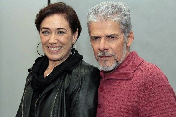 Lilia Cabral e José Mayer no lançamento de Saramandaia; eles vivem Vitória e Zico Rosado na novela (Foto: Miriam Paço/Globo)
