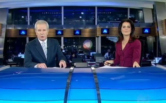 Jornal da Record mantém ótimos índices contra novela do SBT