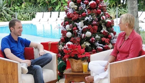 Tiago e Xuxa se divertem durante gravação do programa (Foto: TV Xuxa / TV Globo)