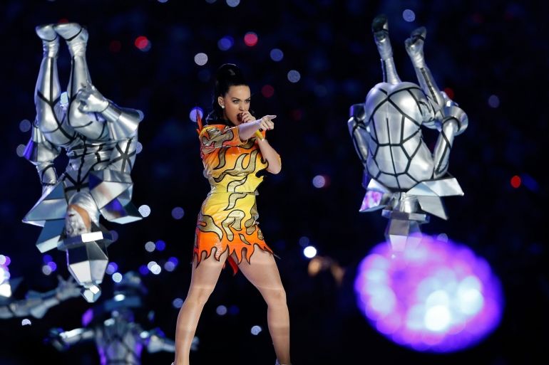 Katy Perry pode ganhar o primeiro Grammy de sua carreira neste domingo