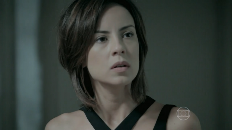 Andréia Horta em cena de Império (Foto: Reprodução/TV Globo)