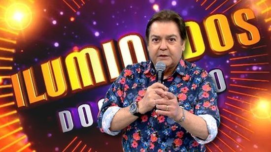 Fausto Silva apresenta os Iluminados do Domingão (Foto: Reprodução/TV Globo)