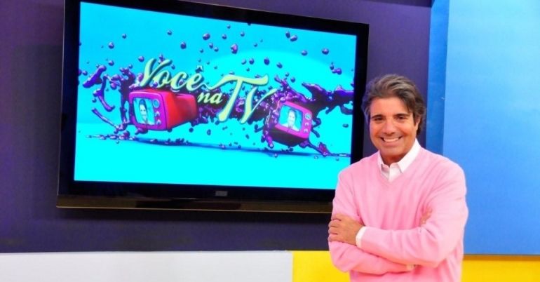 João Kléber também apresenta o Você na TV (Foto: RedeTV!)