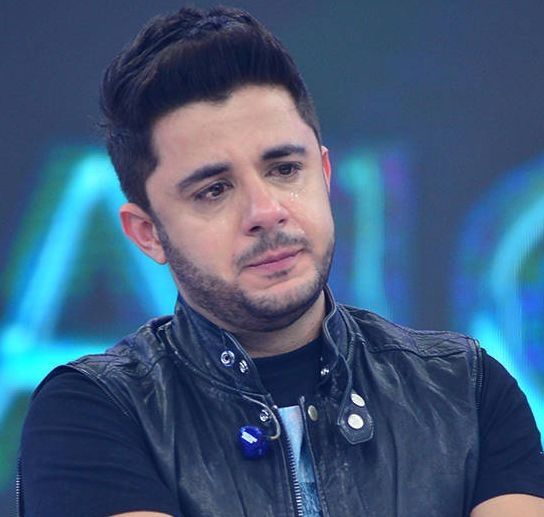 Cristiano Araújo no Domingo Show, em 2015. Foto: Divulgação