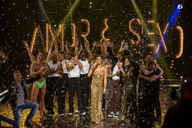 Fernanda Lima comemora o fim da temporada. Foto: Globo/Ney Coelho