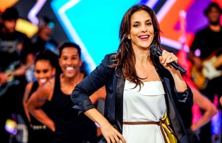 Ivete Sangalo divulga novo álbum no "Caldeirão do Huck"